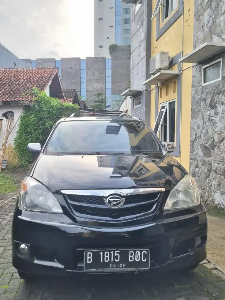 Xenia Xi 1.3 2011, manual, hitam mulus, mesin halus, AC dingin