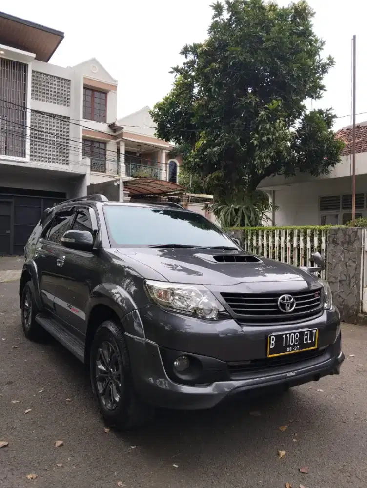 FORTUNER VNT TRD DIESEL AT