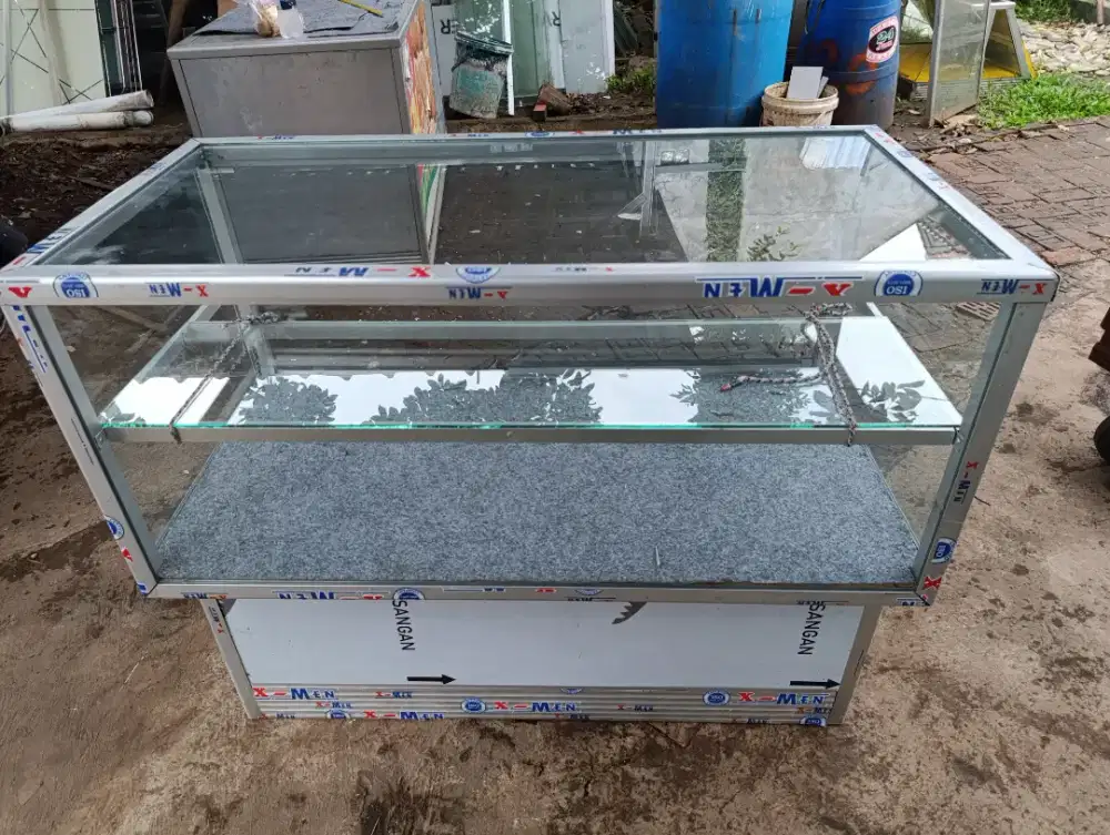 Jual Etalase counter HP baru, Lok Pamulang Barat, Tangsel
