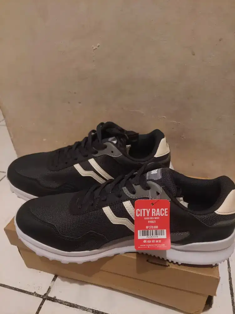 promo sepatu piero size 44 original