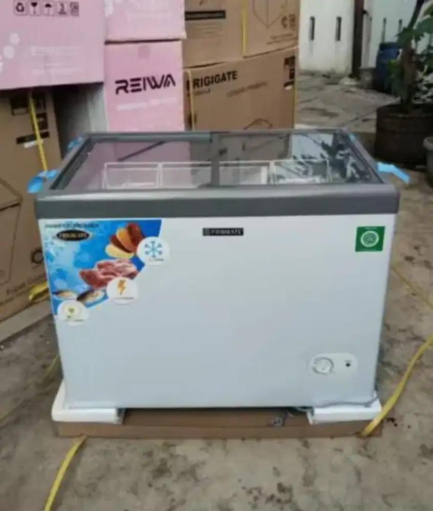 CHEST FREEZER BOX FRIGIGATE LEMARI ES F-210 SDF-LV 110 WATT 210 LITER