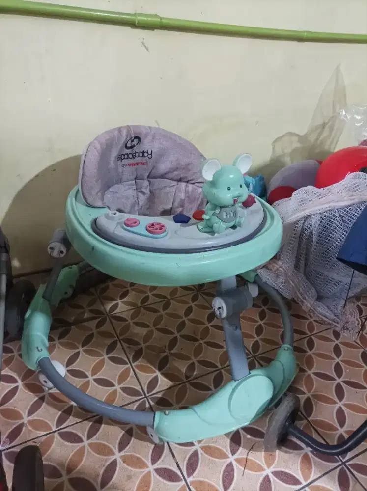 Babywalker spacebaby