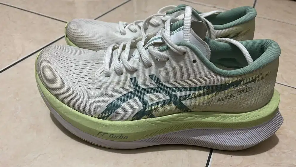 Asics magic speed 4 women plat carbon