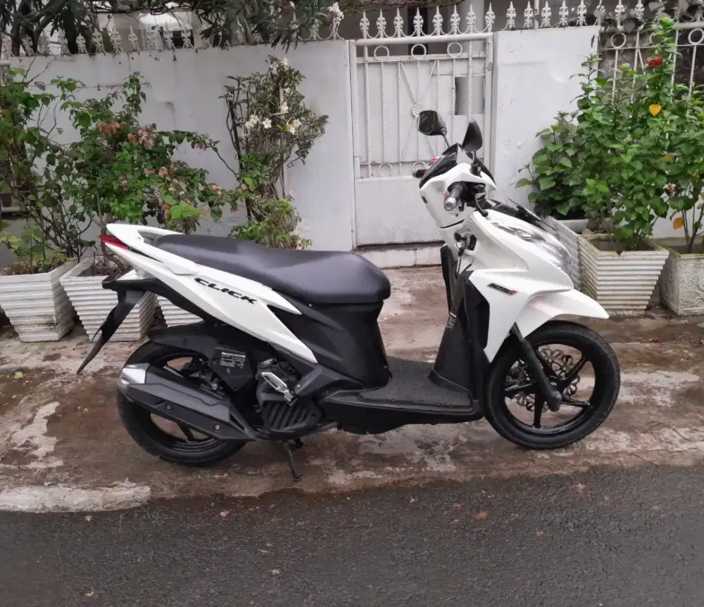 Honda Vario 125 Kzr 2014