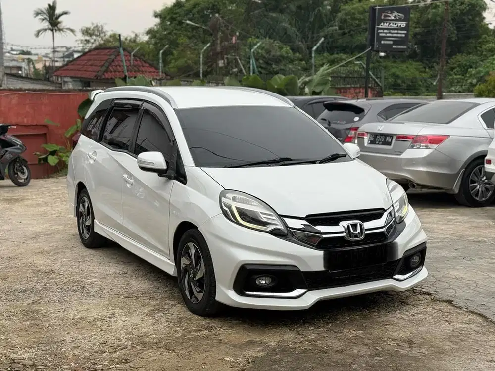 DP 7 JUTA MOBILIO RS MATIC 2015 Yuk siap lebaran bos ku