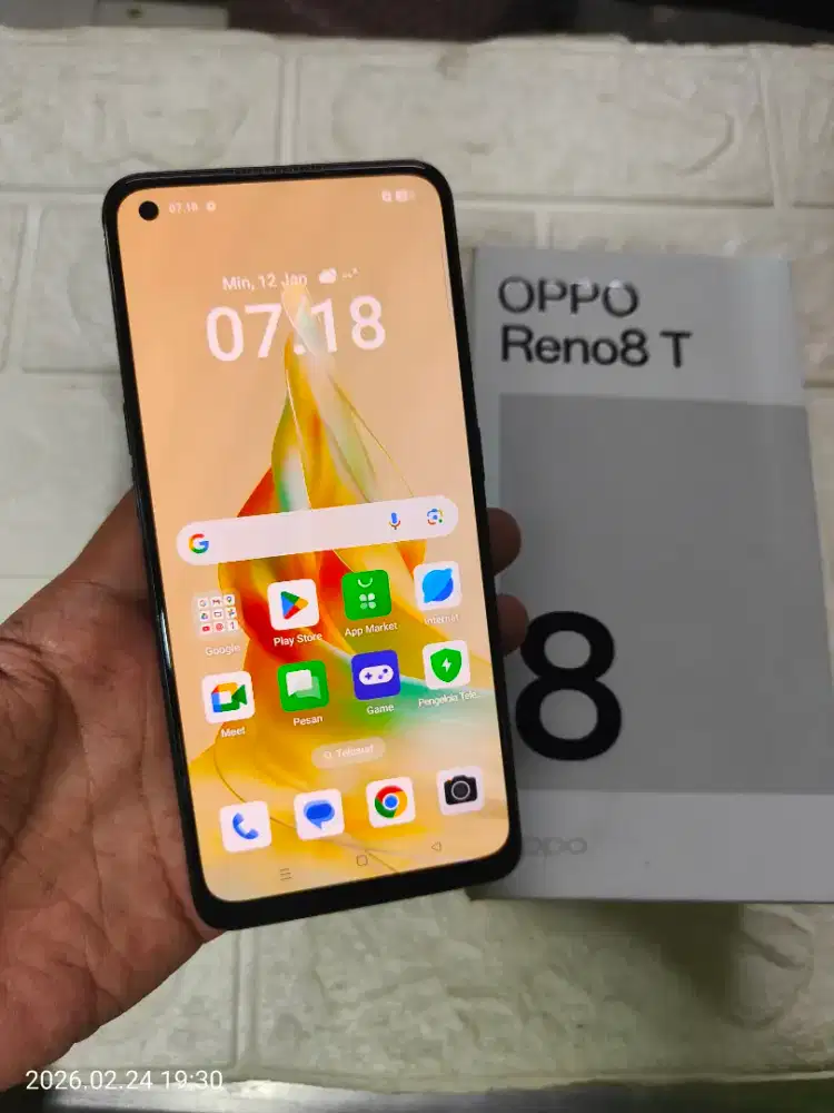 Reno 8t ram 8/256 fullset no minus no cacad