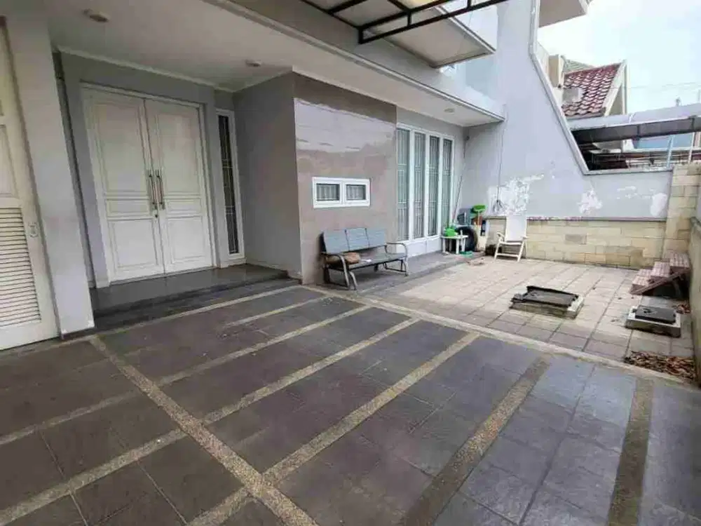 Rumah SEMI FURNISH Di DHARMAHUSADA INDAH, Siap huni, Minimalis, dkt Kertajaya indah, regency 21, araya 1, Wisma Mukti, puri galaxy, Kertajaya indah regency, Manyar kertoarjo