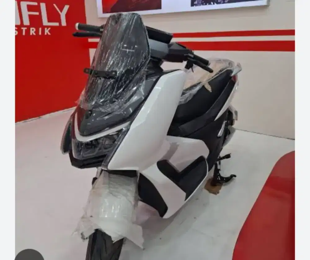 SEPEDA MOTOR LISTRIK M100 UWINFLY