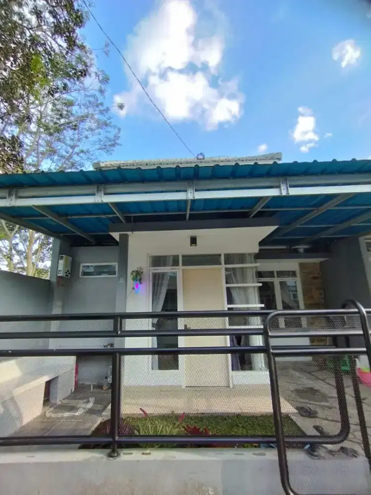 Dijual Cepat Villa Batu Malang Jatim