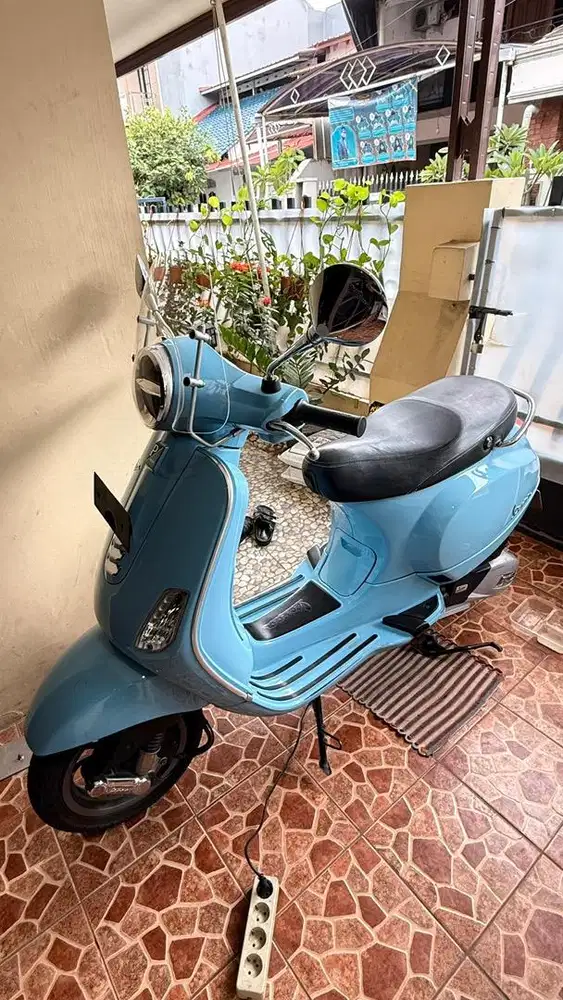 Piaggio Vespa LX 125 Iget