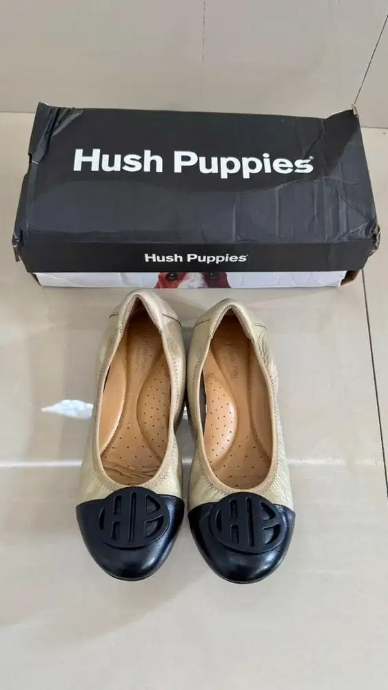 Hush Puppies Albie Grace Gold size 37
