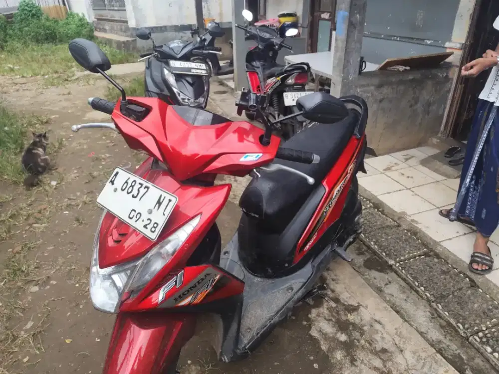JUAL MOTOR HONDA BEAT 2013