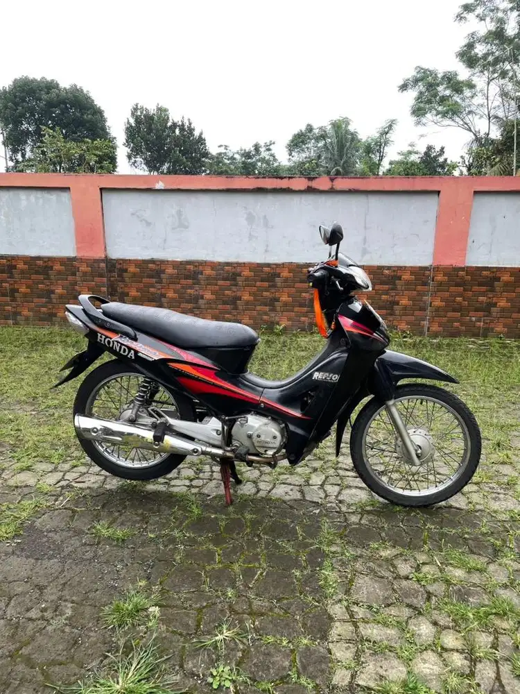 Honda Karisma 2003