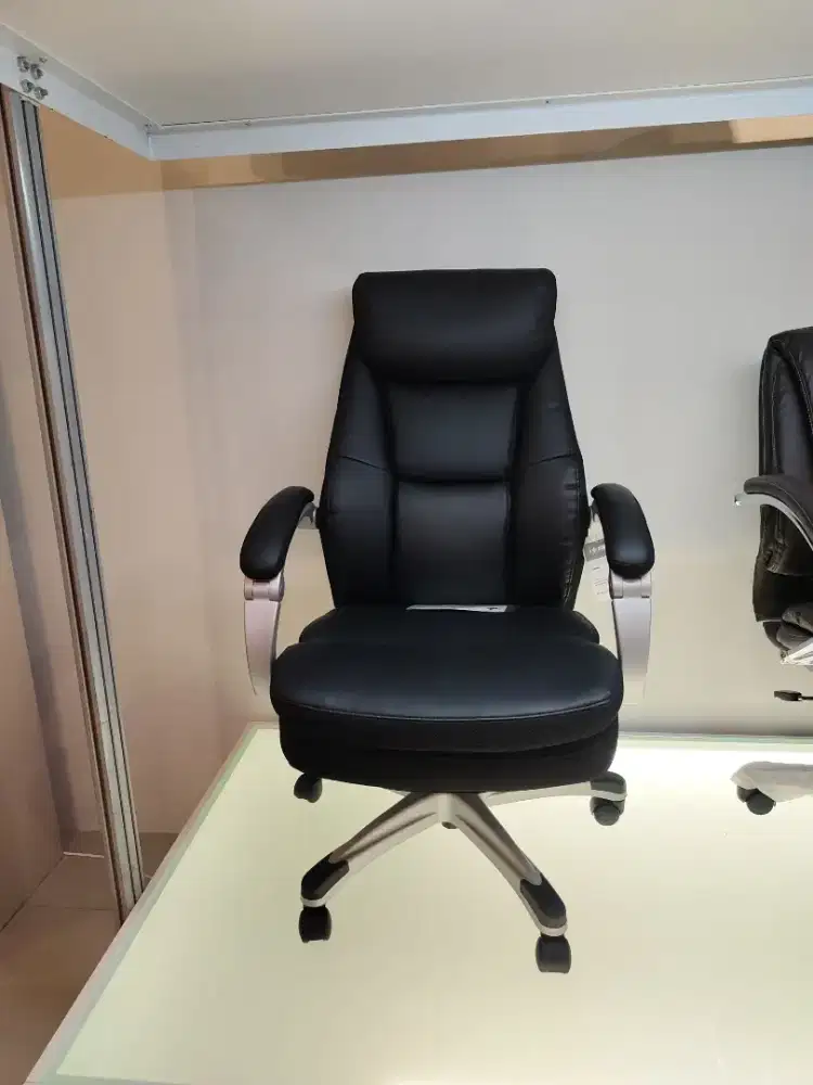 Promo cicilan kursi kantor DP 0%