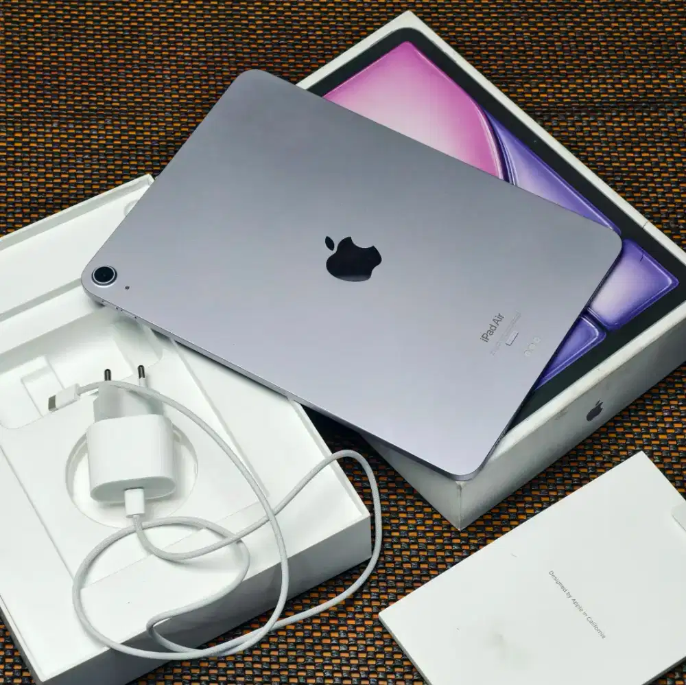 ipad air 11 inch ibox 128gb Like New