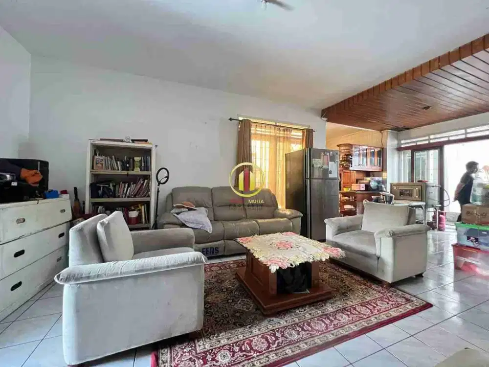 JUAL CEPAT! Turun Harga 700 Juta - Rumah Terawat di Lokasi sayap Buahbatu Turangga