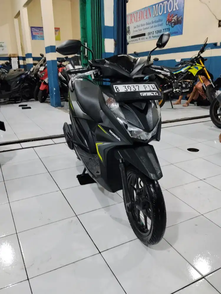 Dijual cepat honda beat delux 2020 siap pakai