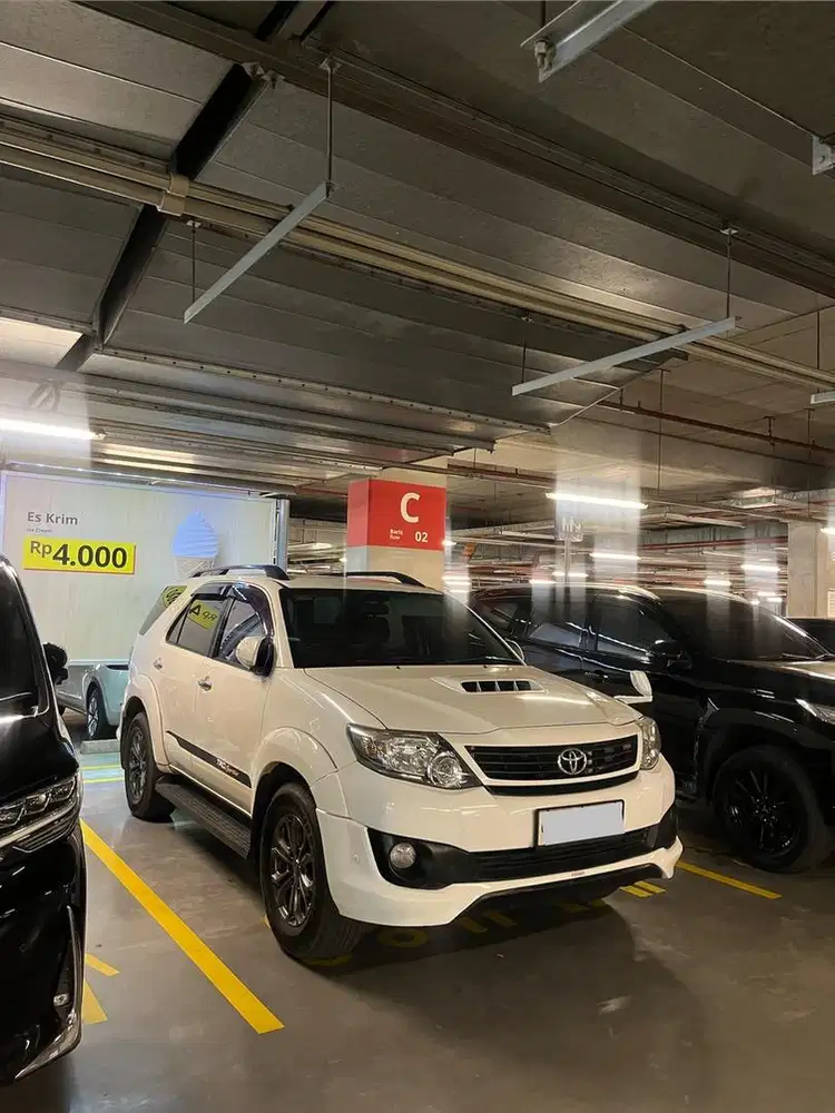 FORTUNER VNT TRD 2014 Diesel Matic Bahan Cumi