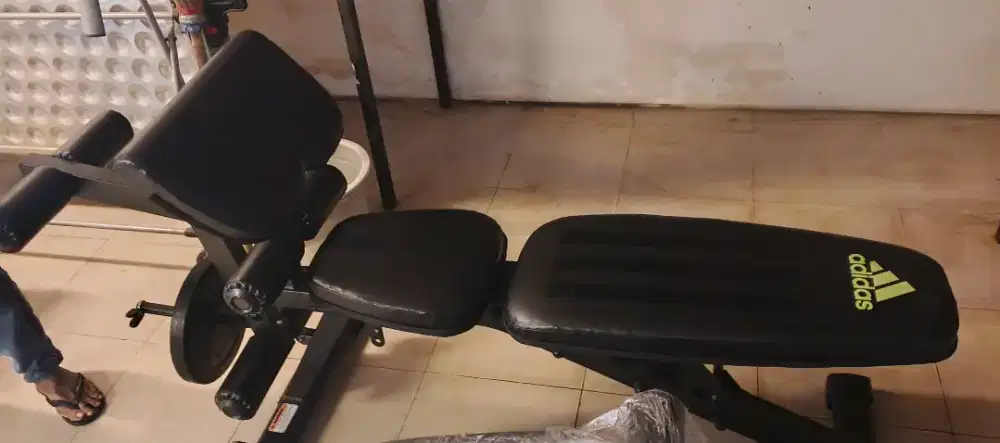 Alat gim training bench