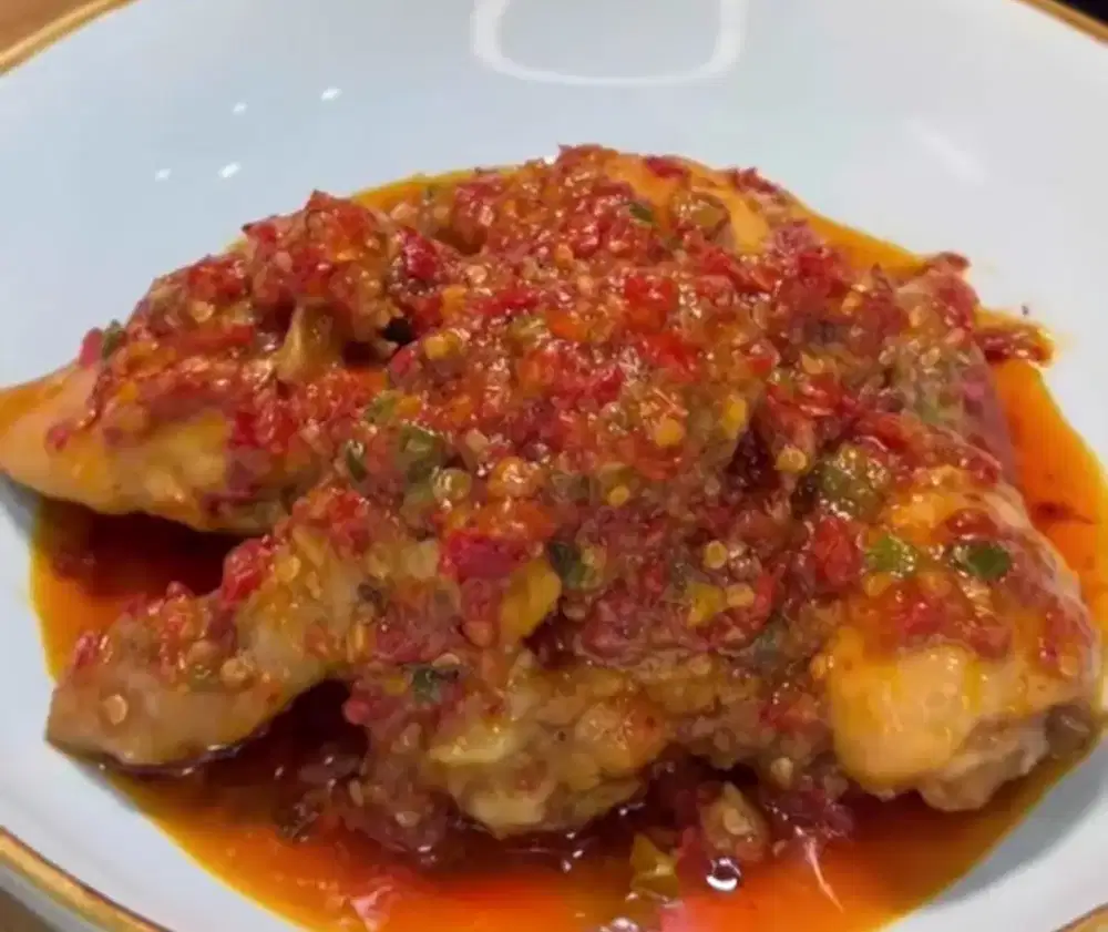 Lagi cari loker art/momong