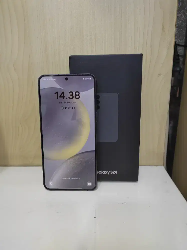 Samsung S24 8/256 Sein Lkp + Charger Ori