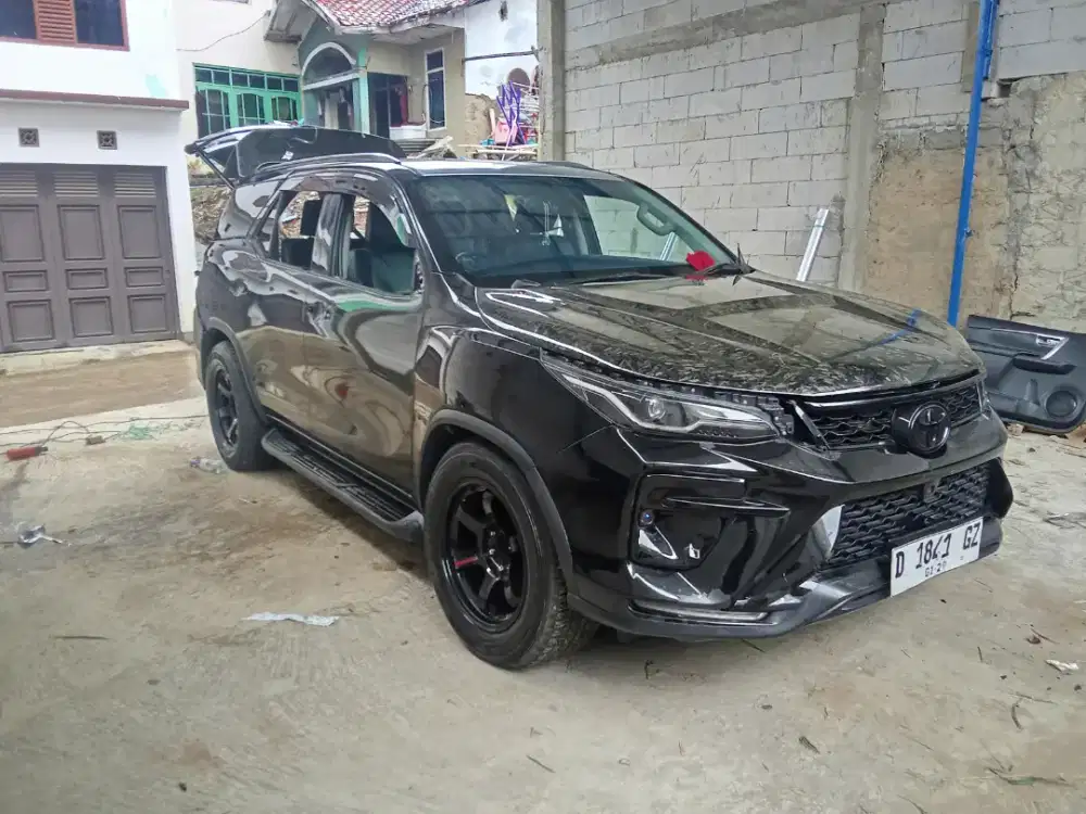 Stiker wrapping mobil/motor