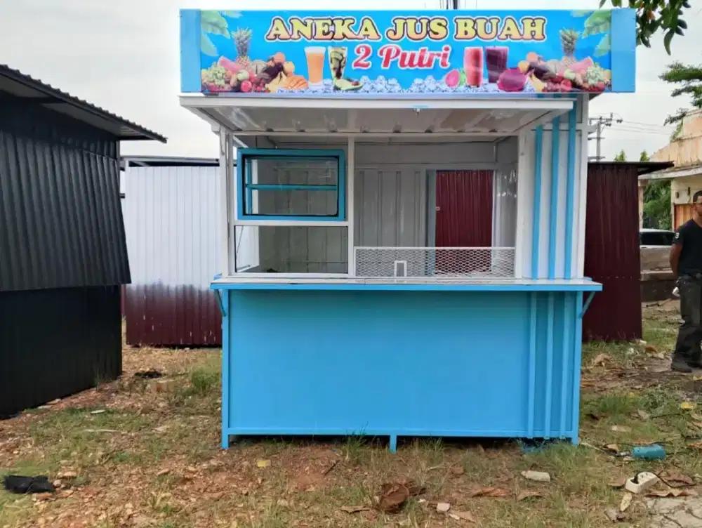 Booth Biru Cocok Untuk Jualan Minuman Dan Jus