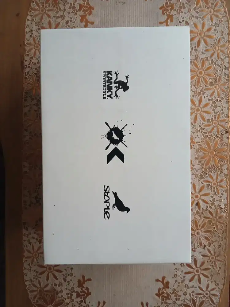 KANKY X STAPLE GHOST WHITE