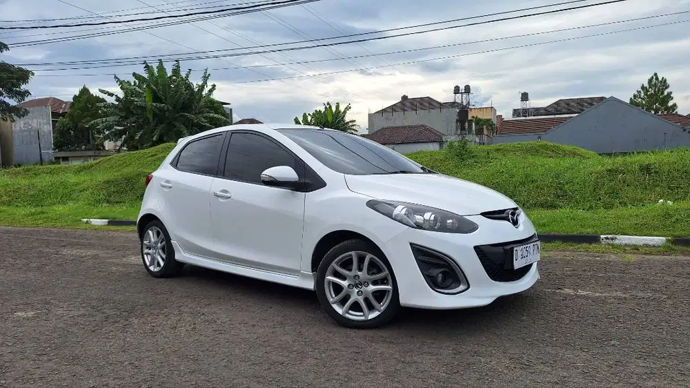 Jarang Tipe RZ!!! Mazda 2 AT Tahun 2013