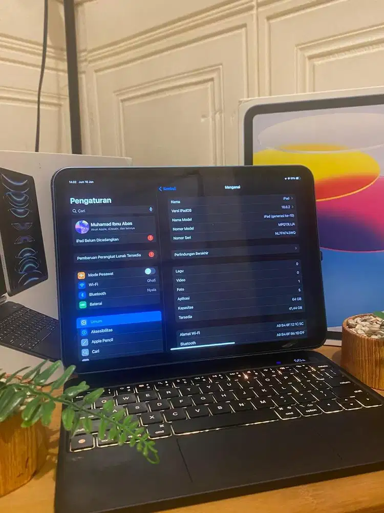 Ipad Gen 10 64GB Wifi Only Inter LL/A Fullset + Keyboard goojodoq