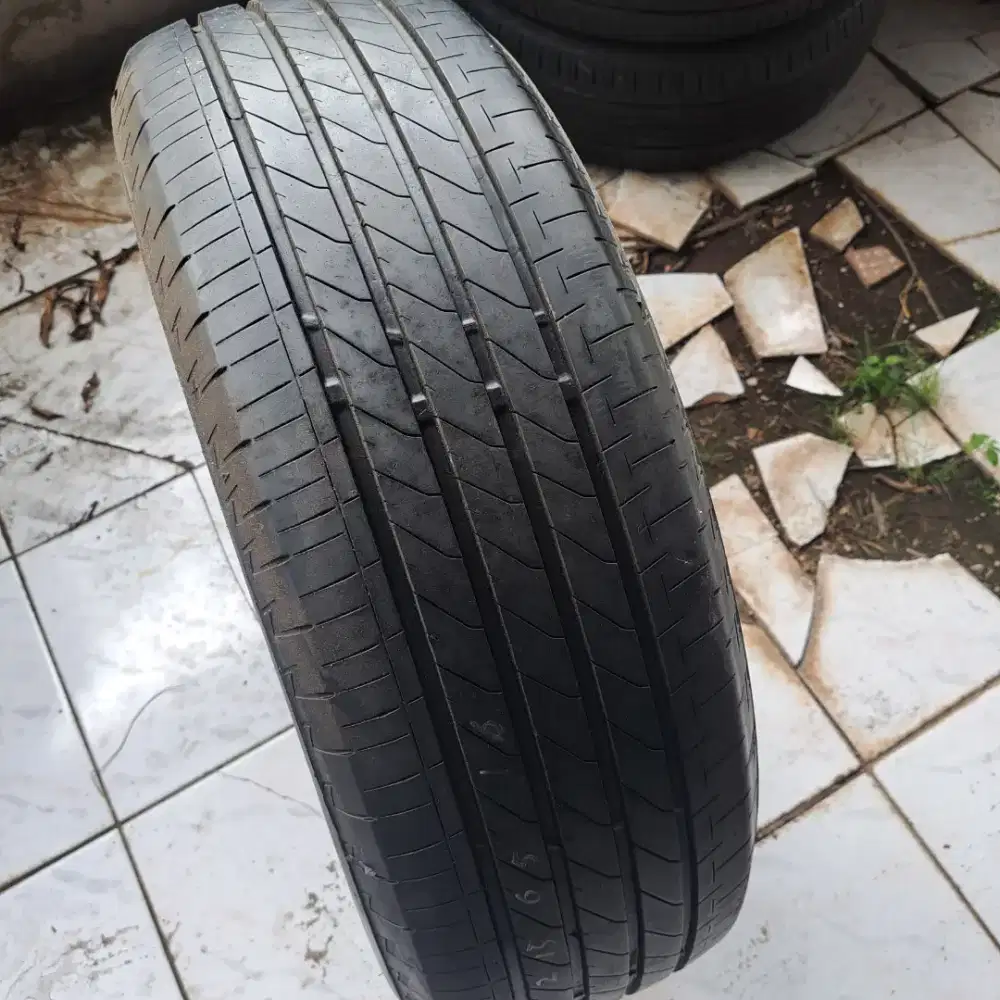 Ban mobil 215 65 r16 bridgestone turanza 1pcs