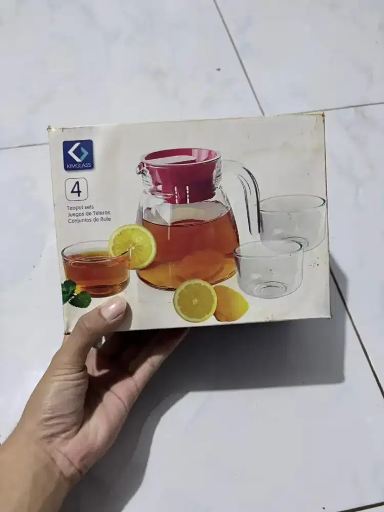 Set Teko & 2 Gelas Kaca KimGlass – Gratis