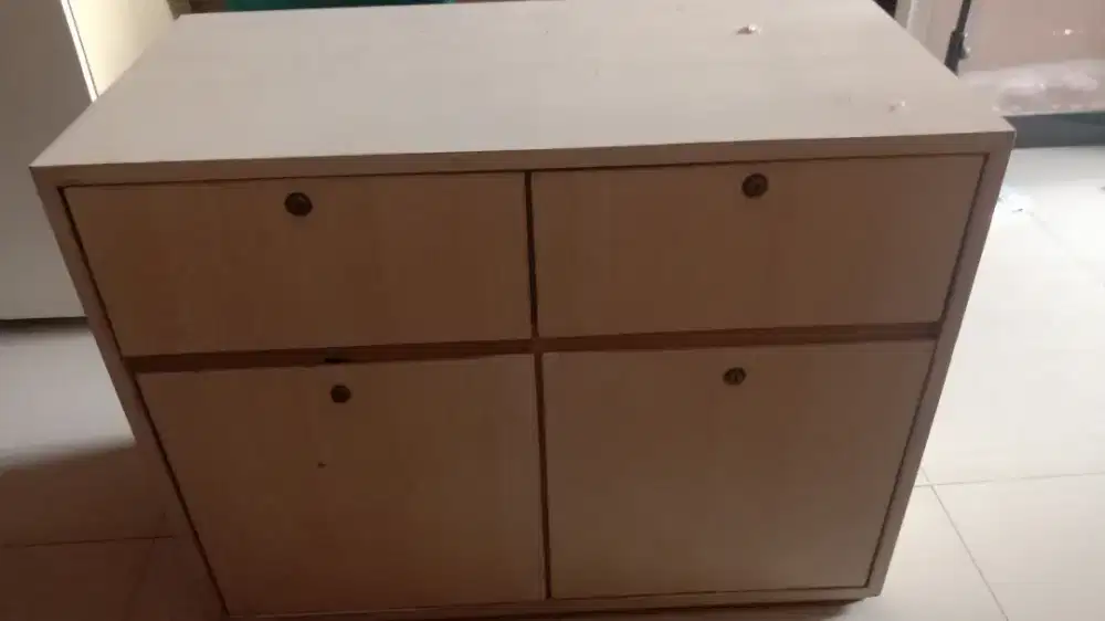 Lemari tv ,lemari serbaguna