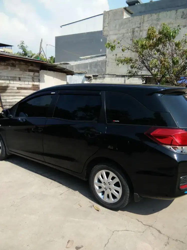 Kaca film pesan antar