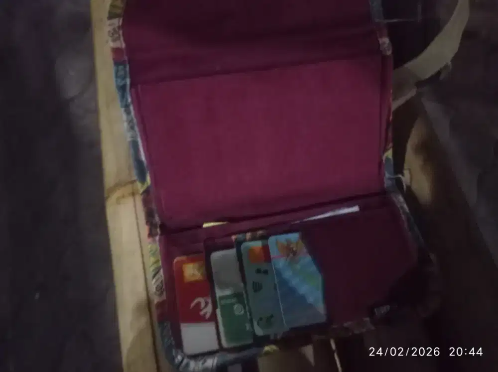 dompet eiger wanita ori