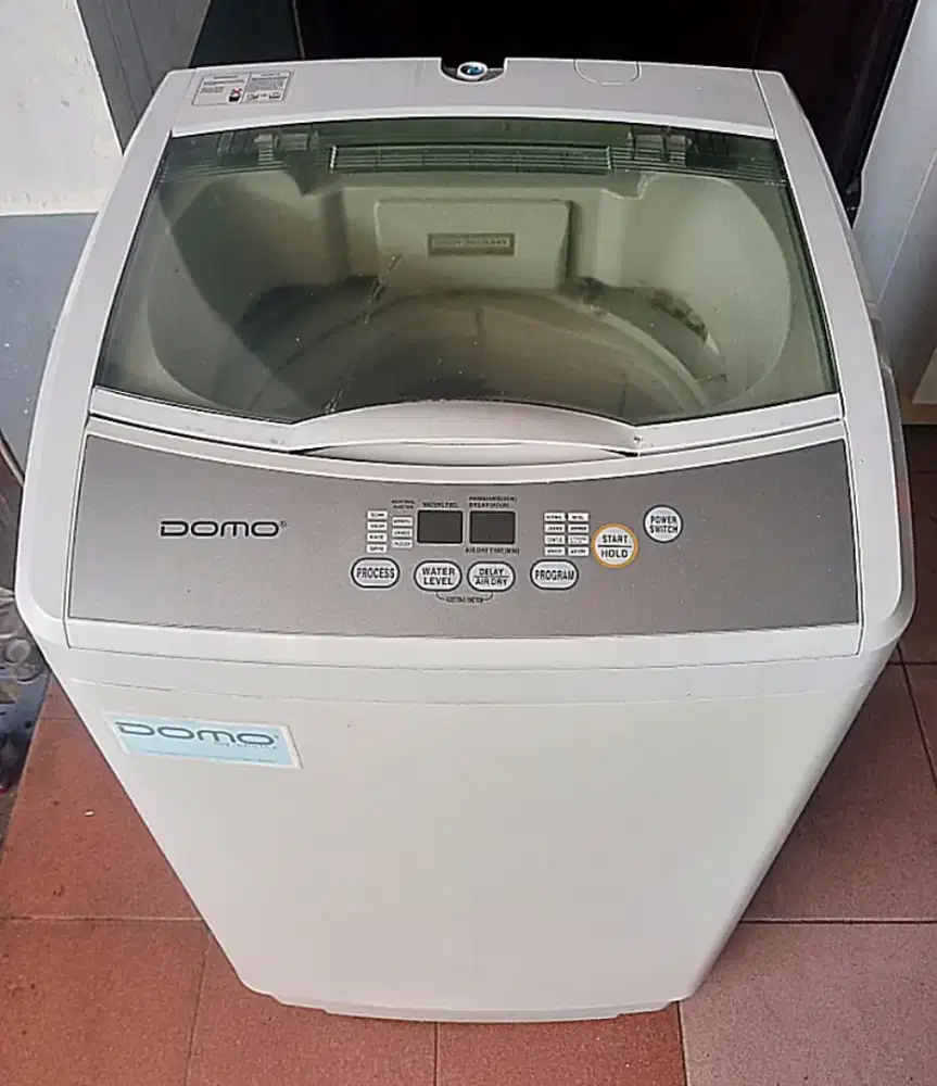 Mesin cuci otomatis  merk DOMO kpts 7.kg