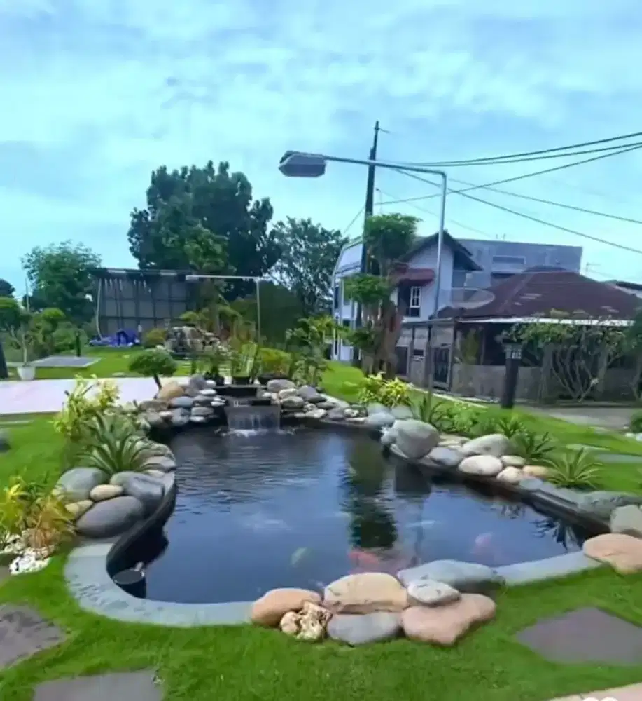 Kolam koi dekorasi baru kali