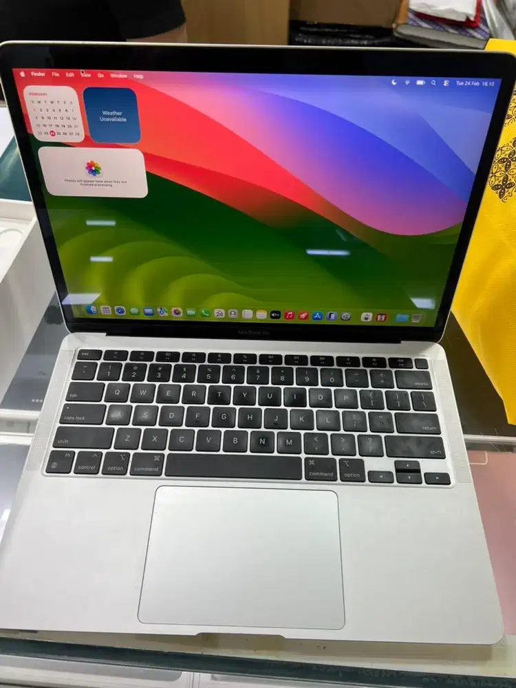 Macbook Air m1 ex ibox ram 8 ssd 256 mulus pemakaian 95%