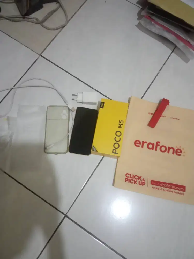 Poco m5 4+2/128 no minus mulus full set kecuali stikernya udah ilang