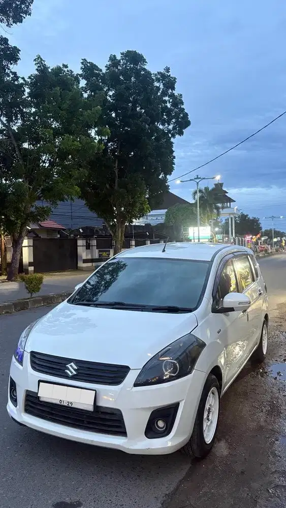 dijual ertiga gx 2014