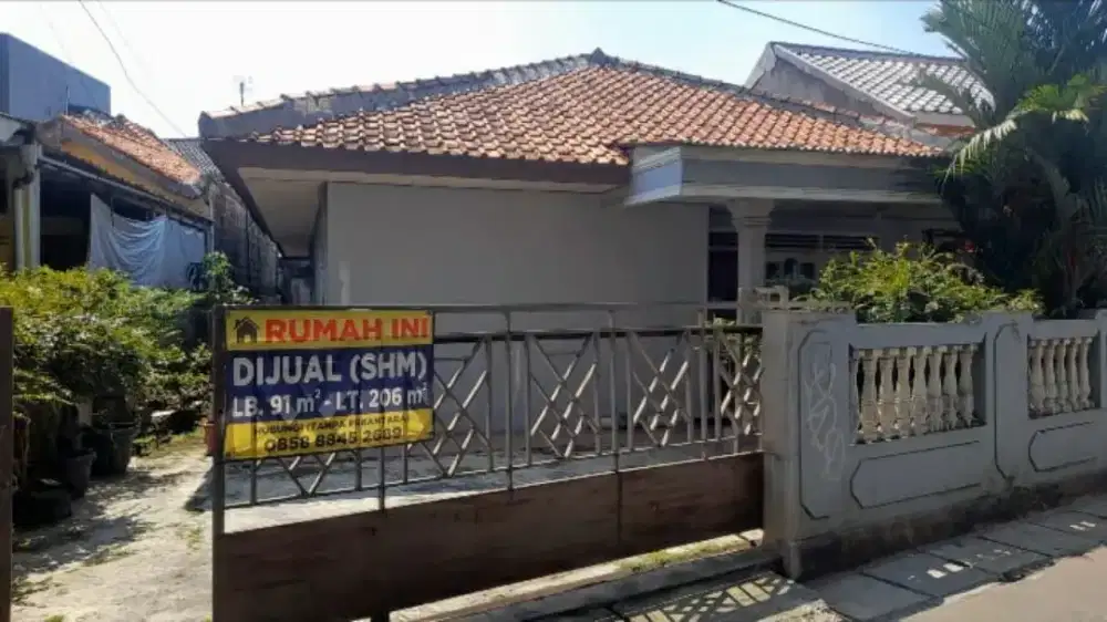 RUMAH STRATEGIS DEKAT STASIUN DEPOK, PASAR, AKSES TOL, JALAN MARGONDA