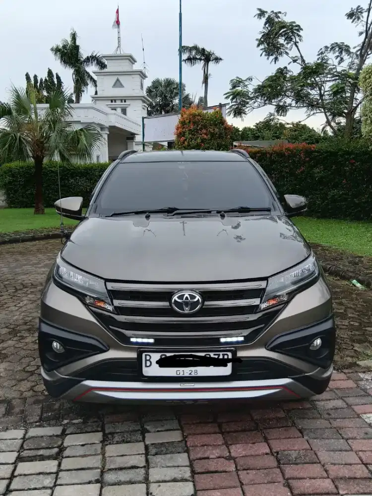 Toyota Rush 1.5 TRD Sportivo AT 2018