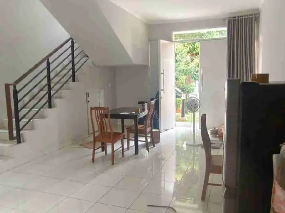 Dijual rumah rumah siap huni 2 lt di summarecon bekasi
