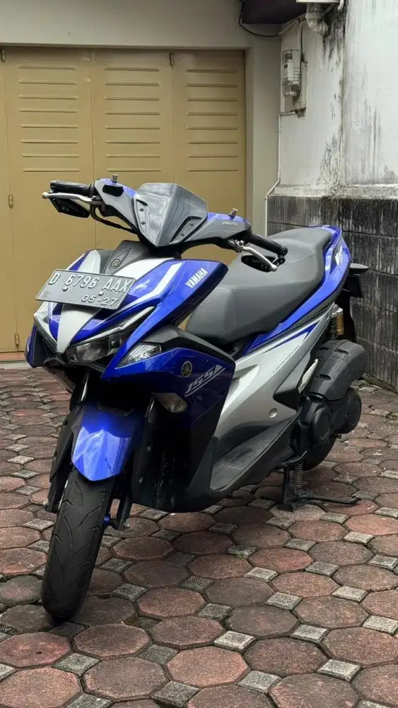 Yamaha Aerox 2017 Biru Blue GP mulus
