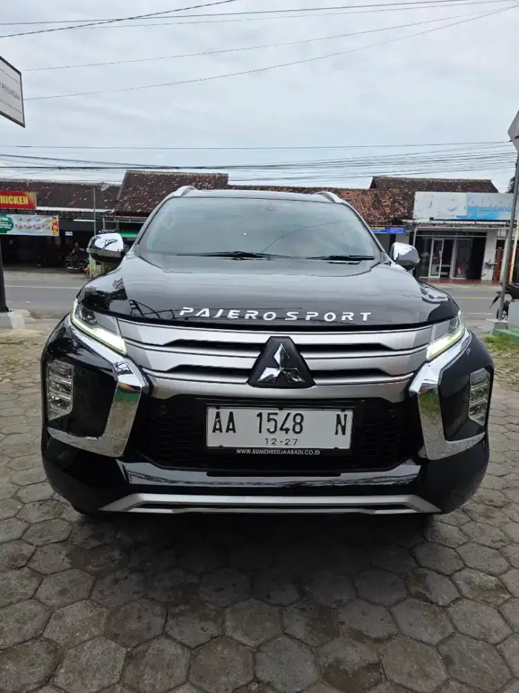 Pajero sport dakar 4x2 tahun 2022