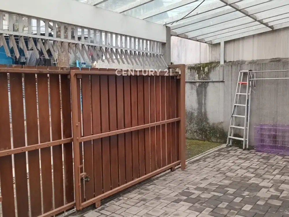 Rumah Asri Siap Huni Di Setra Indah Bandung