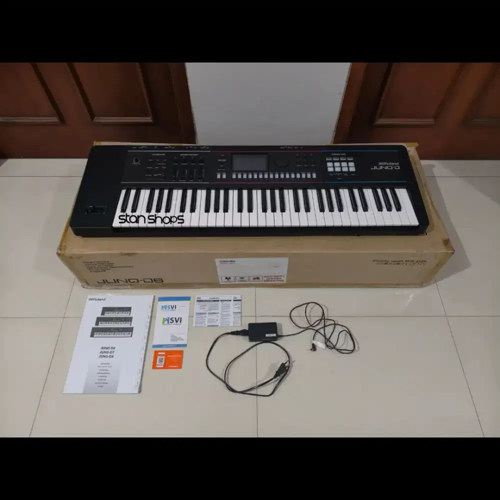 Roland Juno D6 Synth Synthesizer 61 Korg Yamaha Nord Kross Krome XPS