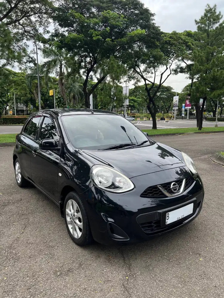 Nissan March 1.2L 2016 Hitam – Matic – Kondisi Istimewa