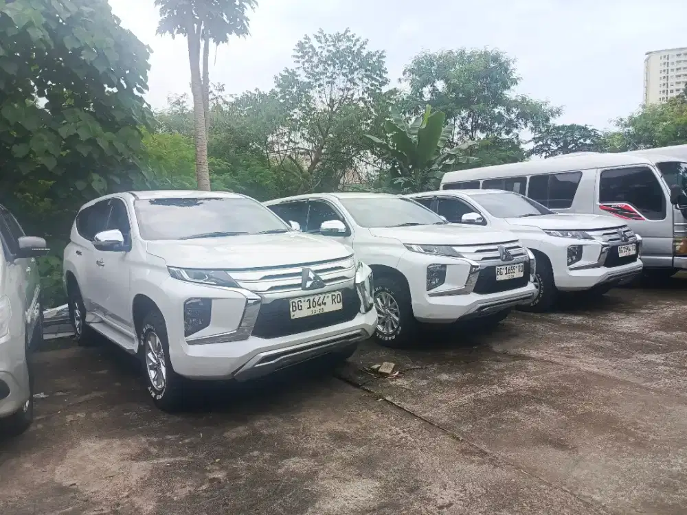 2023 Pajero Sport GLX 2.5 Manual Solar 4x4
