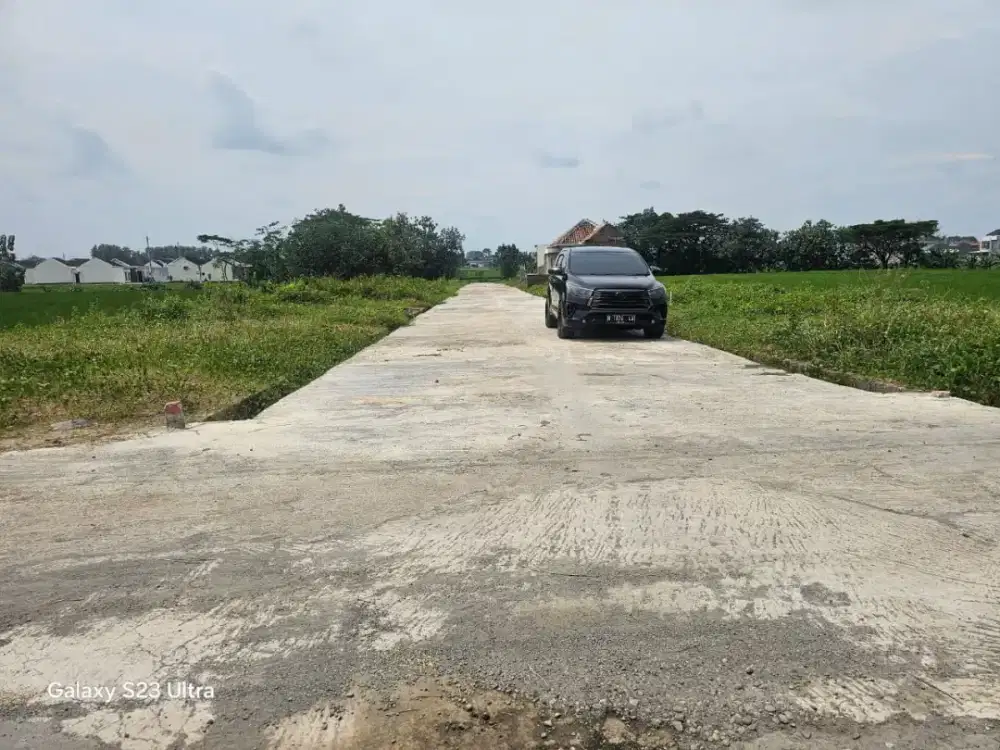 Tanah depan al abidin karanganyar